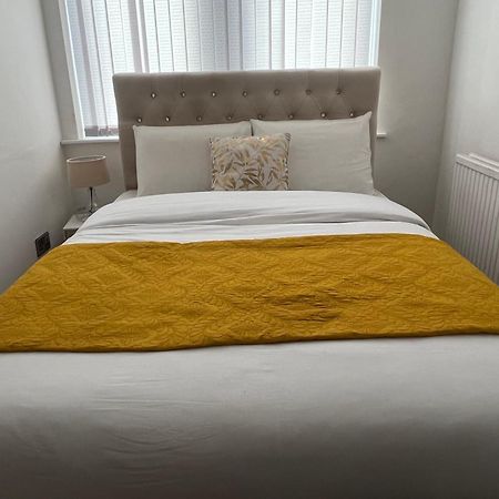Charming 1 Bedroom Apartment In The Heart Of Manchester Close To Manchester City Centre And Etihad Stadium Buitenkant foto