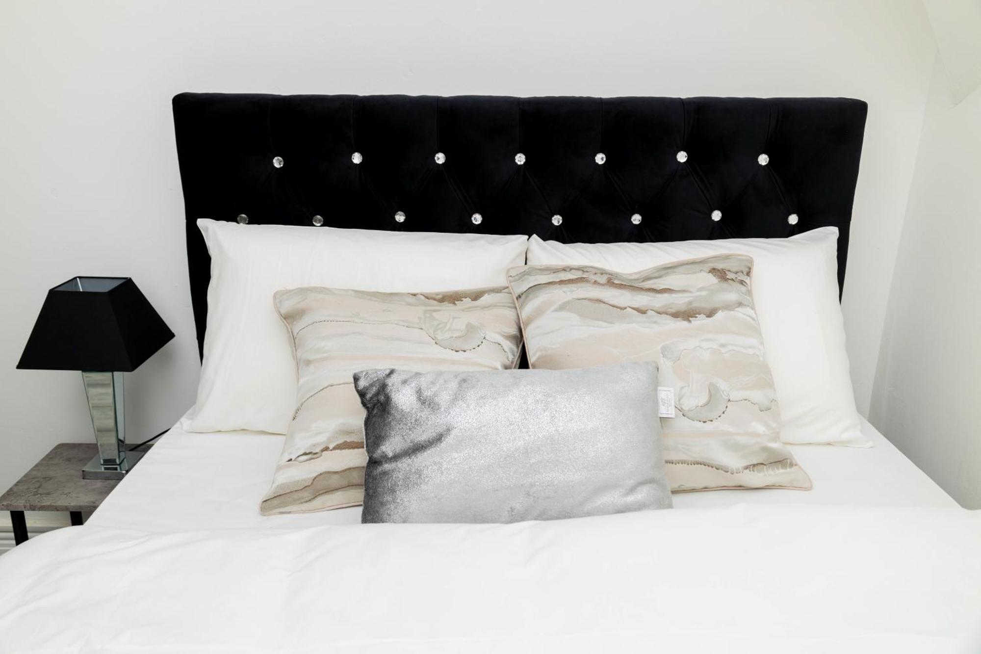 Charming 1 Bedroom Apartment In The Heart Of Manchester Close To Manchester City Centre And Etihad Stadium Buitenkant foto